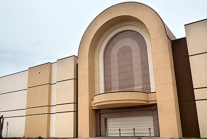Read more about the article Texas City’s First Babtist to buy former Dillard’s location